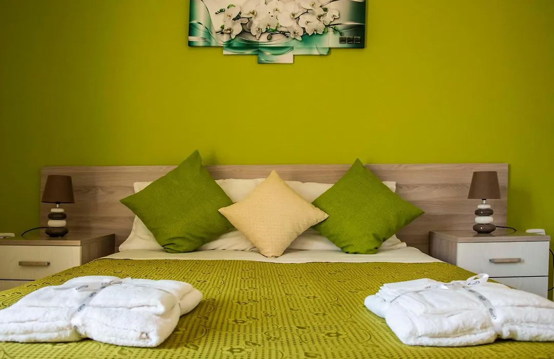 Blu Mare Lampedusa Bed And Breakfast-1