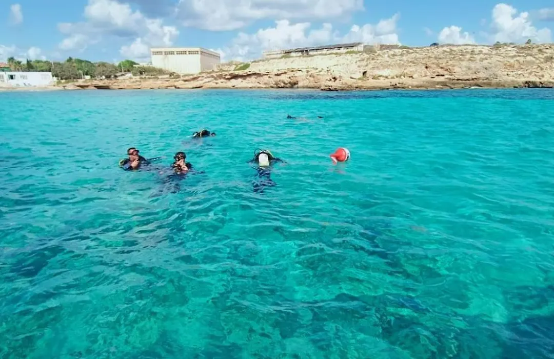 Camera Cala Pulcino Lampedusa-1