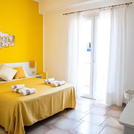 Blu Mare Lampedusa Bed And Breakfast-3